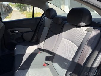 Chevrolet Cruze 1.6 Benzin - 12