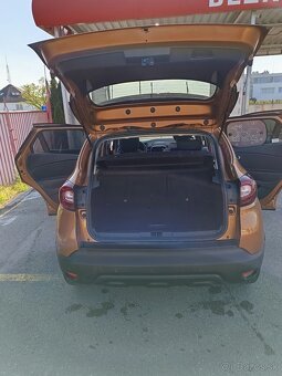 Renault Captur 1,3 Limited TCe 130 GPF , 1.majitel - 12