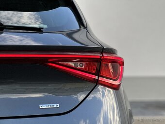 Seat Leon 1.4 TSI 204 eHybrid Xcellence Family DSG 76TKM TOP - 12