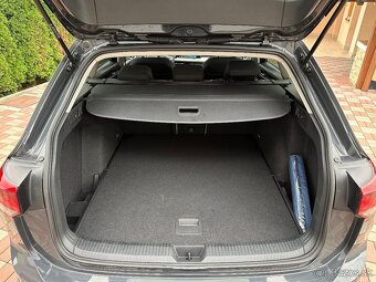 Volkswagen Golf VIII 2.0 TDI 85kw - 12