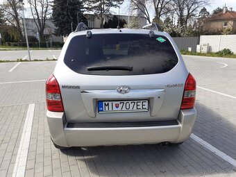 Hyundai Tuscon 2.0 104kw benzin-plyn - 12