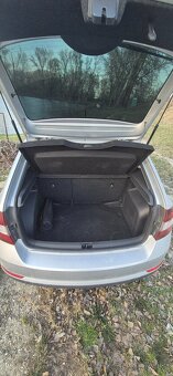 Skoda rapid spaceback - 12