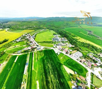 Krásny stavebný pozemok 4781m2 aj  pre developerov - 12