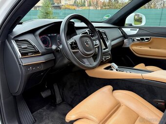 Volvo XC90 PLUG-IN HYBRID T8 AWD RECHARGE - 12