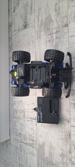 Autá na ovládanie - 12