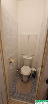 predaj 2-izbový tehlový byt blízko od centra mesta - 12