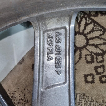 Disky Kodiaq 5x112 R20 8J ET41 - 12