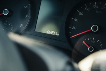 PREDÁM KIA RIO 1.4 Benzín, AUTOMAT, 87 500 km, Žilina - 12