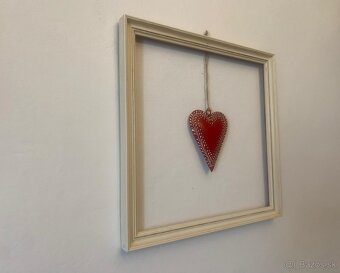 Starý drevený rám a kovové srdiečko - 12