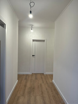 Predaj rodinných domov v obci Vrakúň - 12