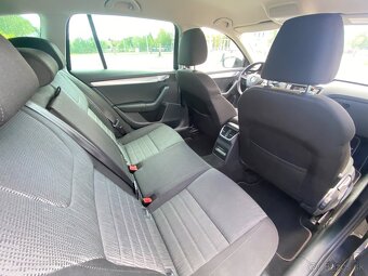 Škoda Octavia 3 2.0 TDI DSG Combi - 12