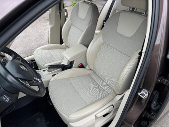Škoda Octavia Combi 1.6 TDI 110k Style - 12