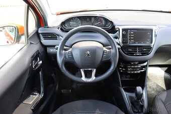 Peugeot 208 1.2 PureTech Allure E6.2 - 12