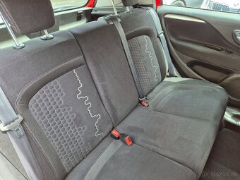 Fiat Grande Punto 1.2 8v Plus - 12