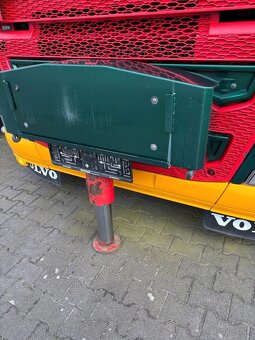 Volvo FH 500 - 8x4 – Tahač + HR-Fassi 1350 + Fly-Jib–EURO 6 - 12