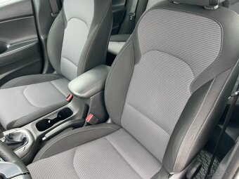 Hyundai i30 Com.1.0T-GDi Comfort ČR+1maj. - 12