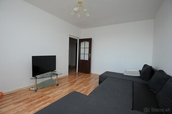 Slnečný 2 izbový byt s murovaným jadrom na predaj - 12