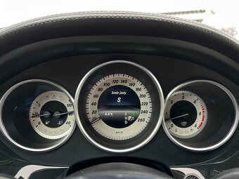 Mercedes-Benz CLS 350 Bluetec 4Matic A/T, r.v.: 2015 - 12