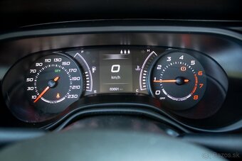 Fiat Tipo - 12