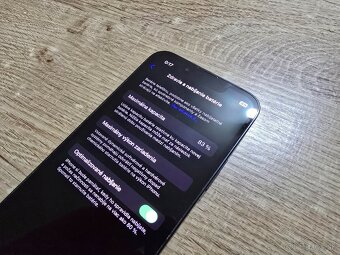 Iphone 13 mini 128gb plnefunkcny ma len skrabanceky na displ - 12