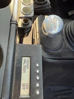 Land Rover Defender TD5 110 Matzker - 12