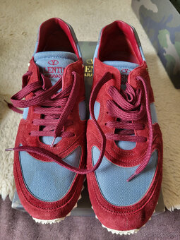 Valentino Garavani. 100% original - 12