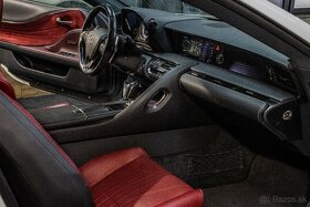 Predám krásny Lexus LC 500h hybrid rok výroby 9/2017 - 12