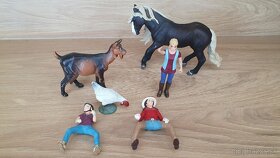Schleich figurky z farmy, koně, jezdkyně, postavy - 12