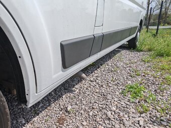 Predám dodávku Peugeot Boxer s motorom 3,0 iveco - 12