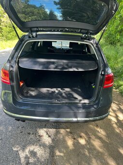 Predám Volkswagen Passat Variant - 12