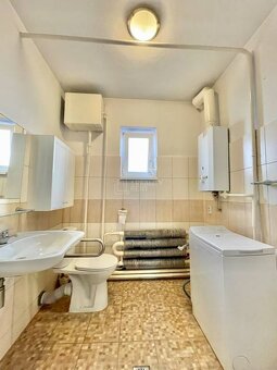 Rodinný dom v Rosine pri Žiline s pozemkom 1245m2 - 12