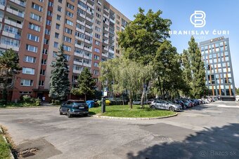 REZERVOVANÉ - PREDAJ 3-IZBOVÉHO BYTU V PÔVODNOM STAVE - Palá - 12