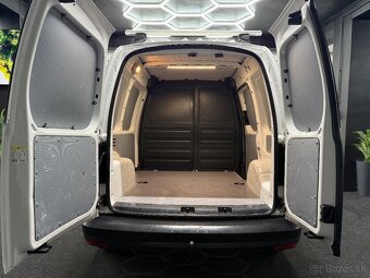 Volkswagen Caddy 2019 2.0tdi 75kw L1 ťažné 1majiteľ - 12