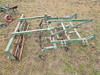 Radličkový podmietač kultivátor - 12