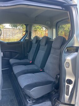 CITROEN BERLINGO MULTISPACE 1,6 DISEEL NOVÁ STK EK - 12