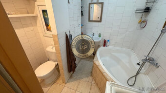 Veľký 2 izbový zariadený byt Bizetova - 12