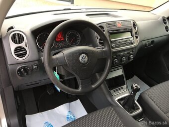 VOLKSWAGEN TIGUAN 2.0 TDi 4MOTION - 12