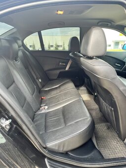 BMW E60 525d 130kw 6 valec - 12