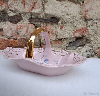 Taniere; poháre; kafe sety - 12