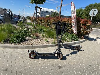 Elektrická kolobežka E9 Max, 500W motor, 10,4 AH batéria - 12