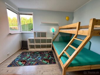 ÚTULNÝ 3 - IZBOVÝ BUNGALOV S BAZÉNOM A S ROZĽAHLÝM POZEMKOM - 12