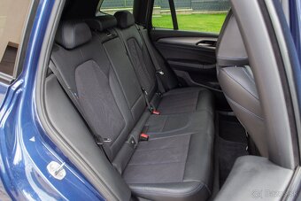 BMW X3 xDrive20d M-Packet A/T - 12