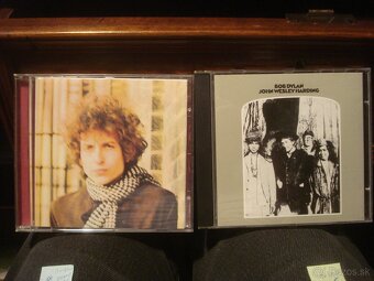 CD MANOWAR P.JAM TREX RAINBOW ZZ TOP DYLAN R.STONES MEGADETH - 12