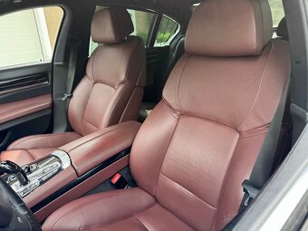 Predam BMW 740D-XDrive M-pacet individual - 12
