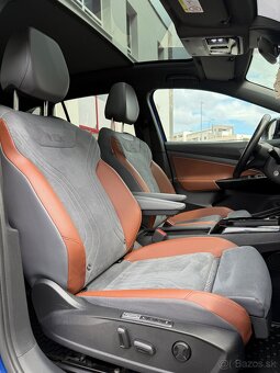 Volkswagen ID.4 1st Max Performance Upgrade 82kWh Full výbav - 12