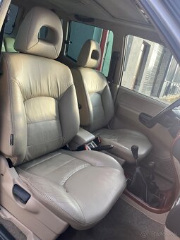 Nissan Terrano 3.0D 113kW 4x4 = kW Bez korozie =P - 12