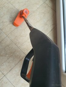 Strunová kosačka Black & Decker 9" Cut z Ameriky na 120V - 12