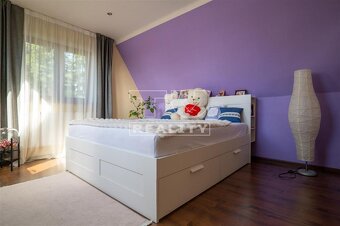 Rodinny dom pri potoku - 12