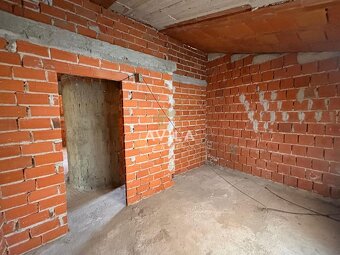 Na predaj apartmán-rodinný dom s terasou a garážou – Zadar,  - 12