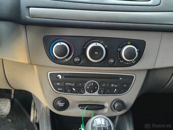 Renault Mégane 1.6 16V _ 143 000km _ NOVÁ STK - 12